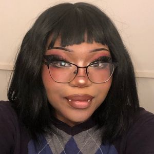 Meet your Posher, Anigebee!